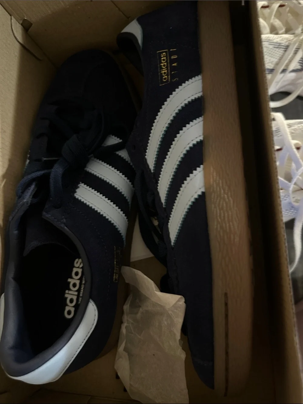 adidas Stadt Navy Suede Sneakers with light blue Stripes 8 Men 10.5 women